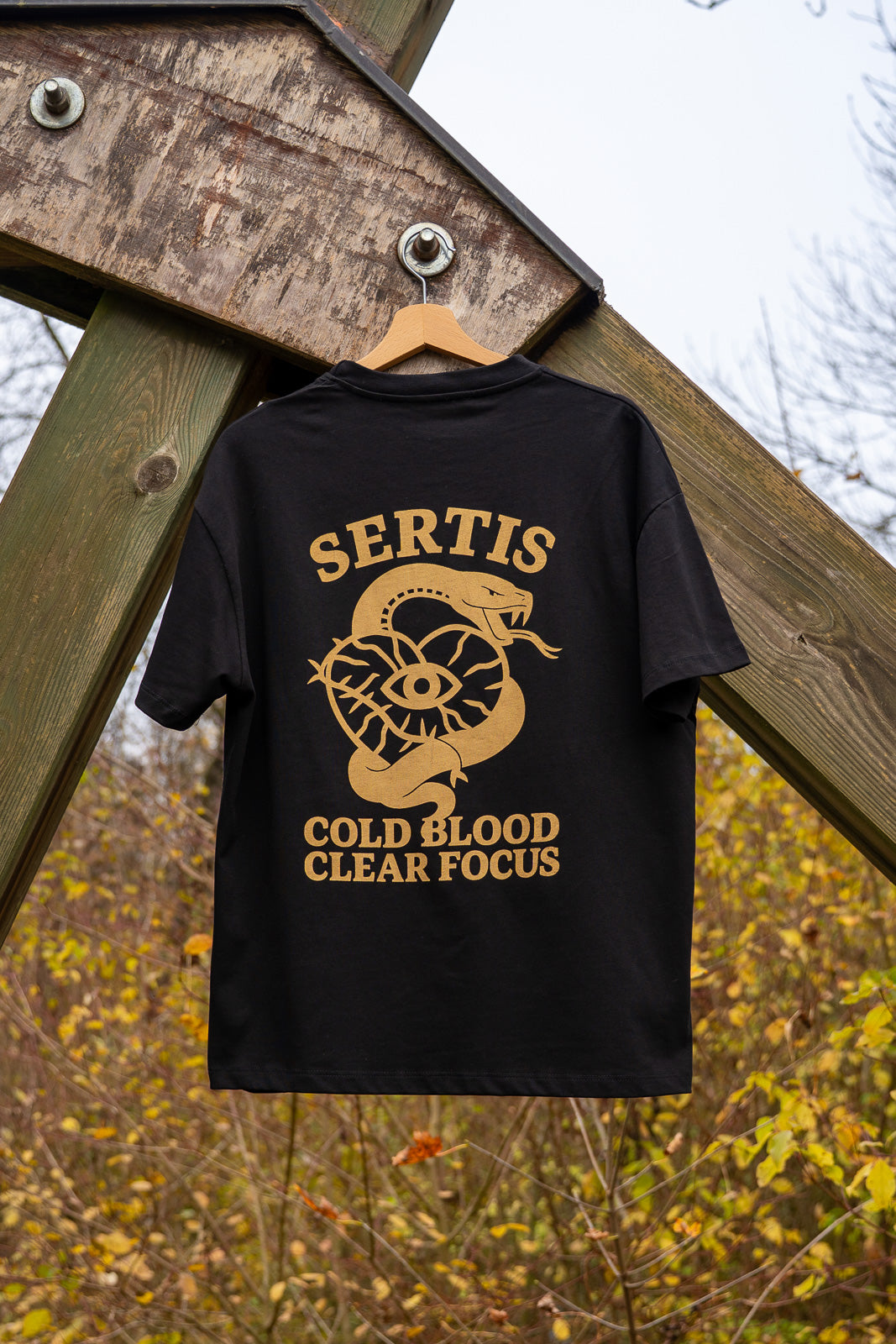 SERTIS Essential Snake Emblem Tee